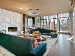 169平超豪華美式公寓 色彩跳躍的家居美式客廳裝修圖片