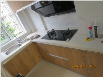 陽光嘉園98號304室現代廚房裝修圖片